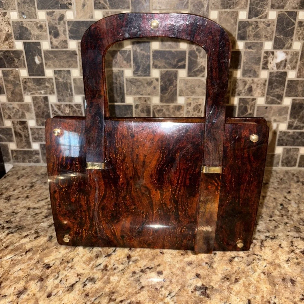 Vtg  Kornet Bakelite Lucite  Tortoiseshell Hand‎ Purse adorable magnet close 5X8